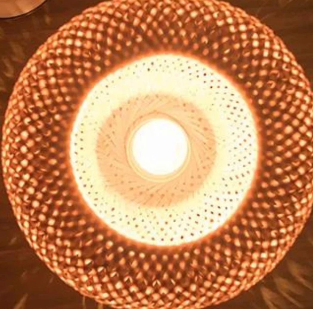 Luminária de Mesa Artesanal Rattan Redonda ou Oval