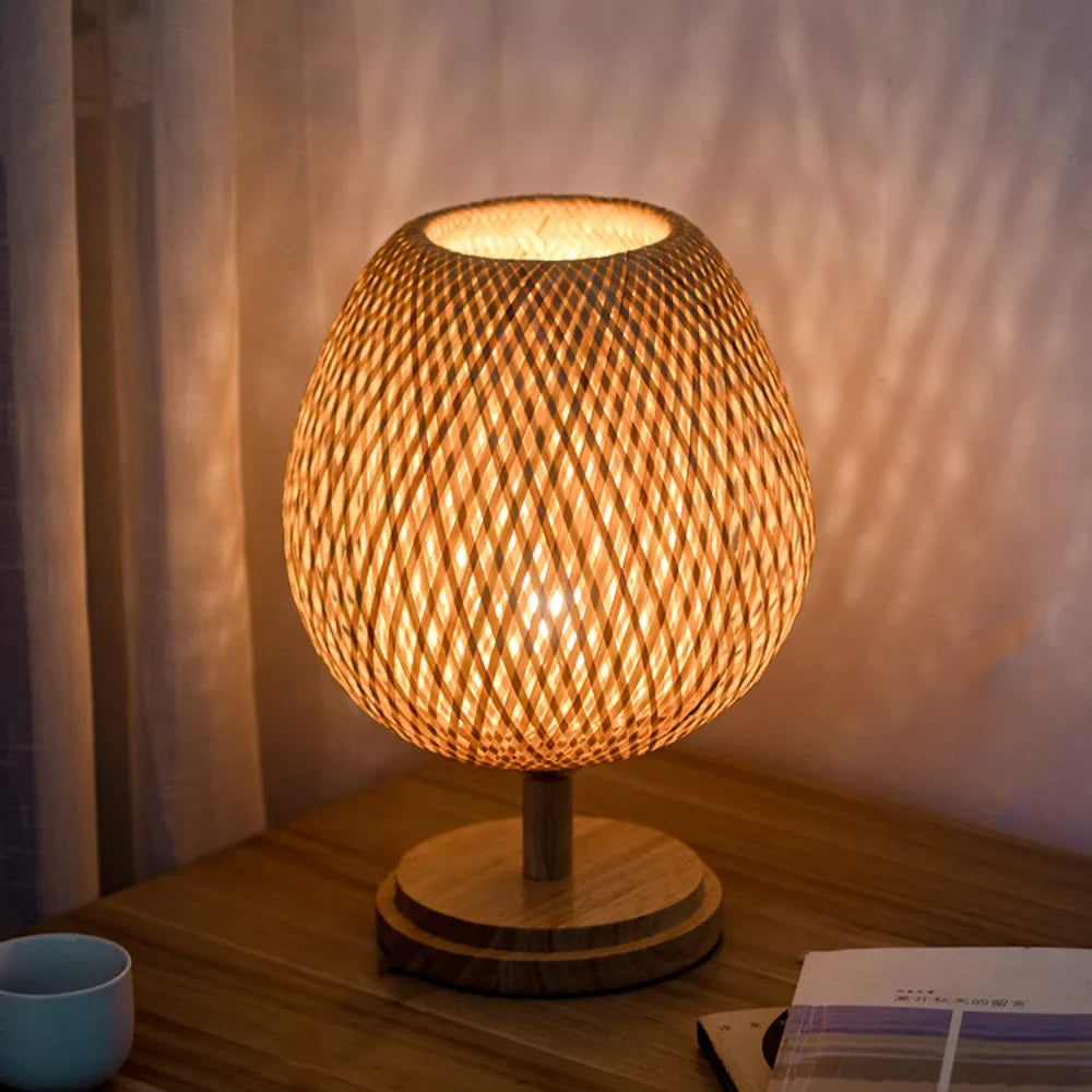 Luminária de Mesa Artesanal Rattan Redonda ou Oval