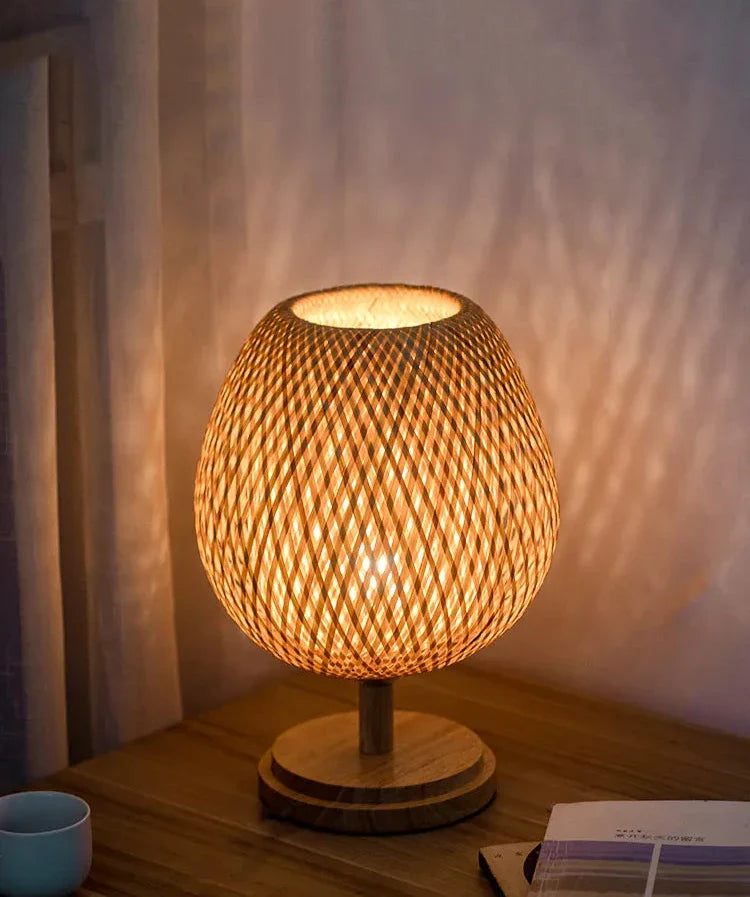 Luminária de Mesa Artesanal Rattan Redonda ou Oval